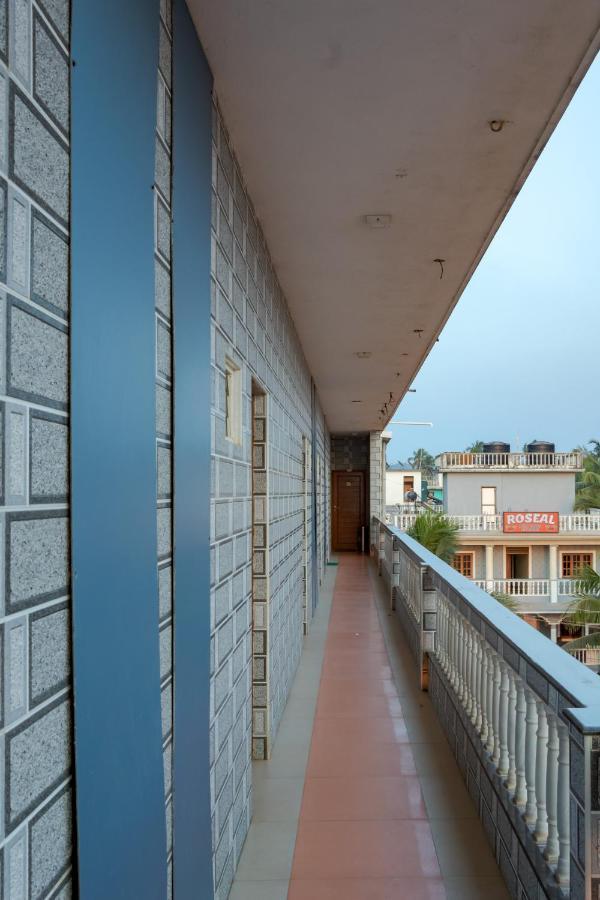 Larios Beach Holidays Resort Baga Buitenkant foto