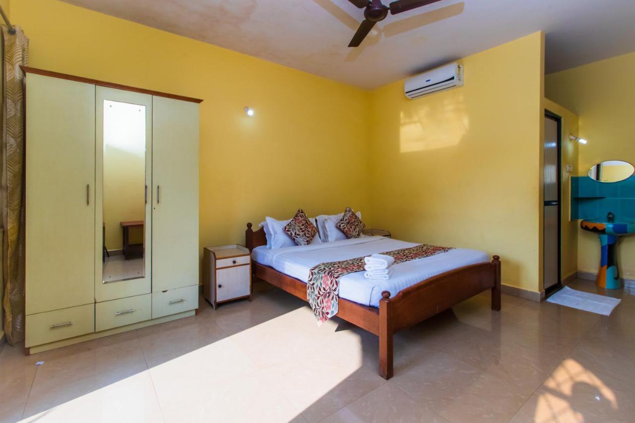 Larios Beach Holidays Resort Baga Buitenkant foto