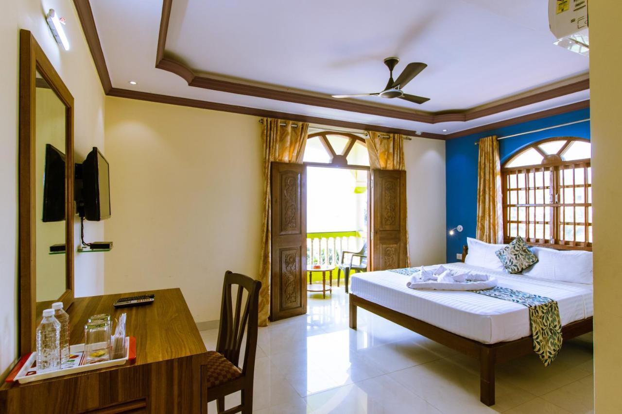 Larios Beach Holidays Resort Baga Buitenkant foto
