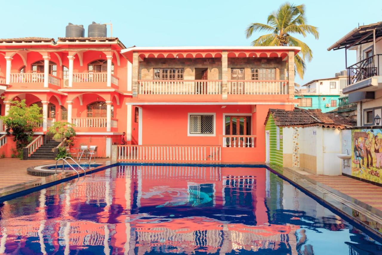 Larios Beach Holidays Resort Baga Buitenkant foto