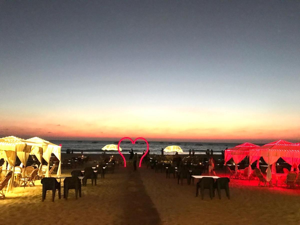 Larios Beach Holidays Resort Baga Buitenkant foto