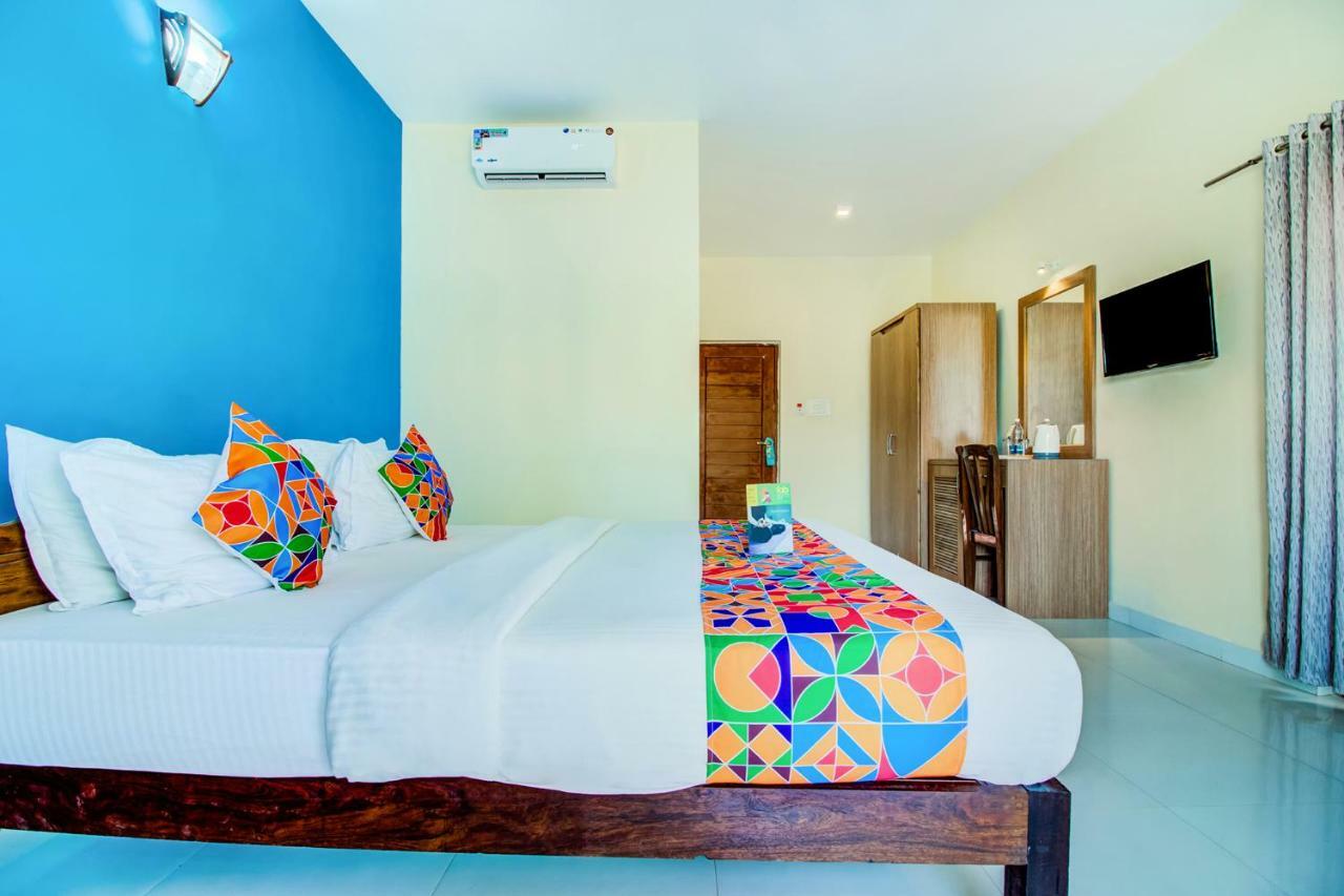 Larios Beach Holidays Resort Baga Buitenkant foto