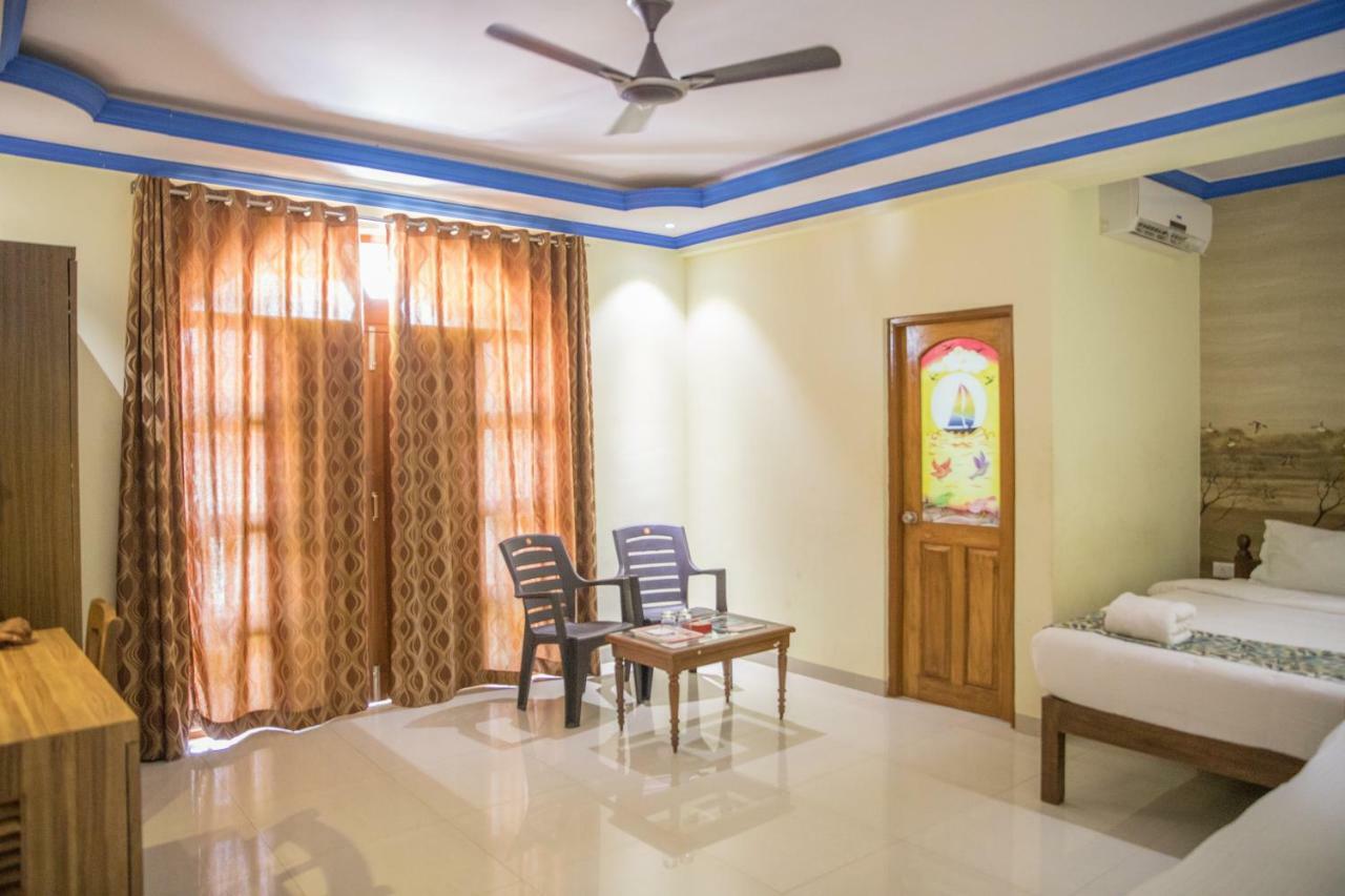 Larios Beach Holidays Resort Baga Buitenkant foto